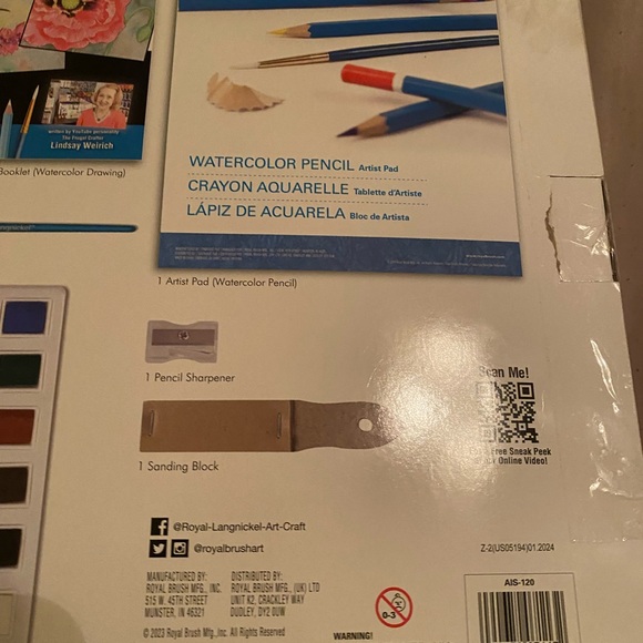 Watercolor Drawing Art Set with Pencils and Paints brand new - Picture 8 of 8